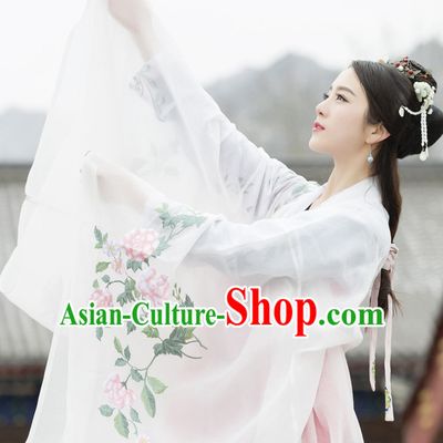 Chinese Ancient Tang Dynasty Empress Embroidered Clothing and Hair Jewelry Complete Set for Women