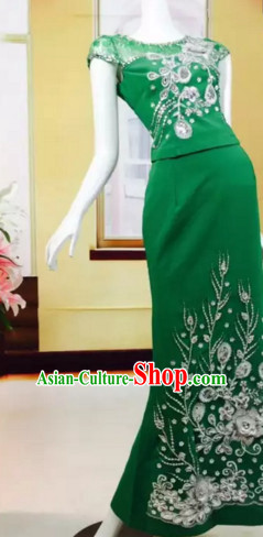 Traditional National Thai Garment Dress Thai Traditional Dress Dresses Wedding Dress online for Sale Thai Clothing Thailand Clothes Traditional National Thai Garment Dress Thai Traditional Dress Dresses Wedding Dress online for Sale Thai Clothing Thailand Clothes