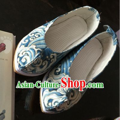 Handmade Chinese Ancient Wave Pattern Princess Shoes for Women and Girls