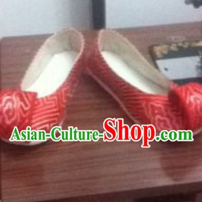 Chinese Classical Red Wedding Shoes