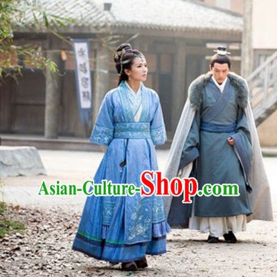 Chinese Traditional Superheroine Ancient Clothing and Hair Jewelry Complete Set for Women