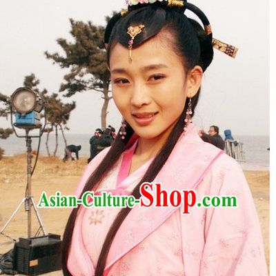 Chinese Ancient Type of Wigs and Hair Clips for Women