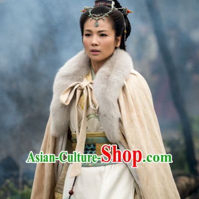Ancient Traditional Chinese Style Female General Long Mantle