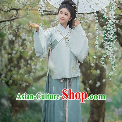 Ancient Chinese Ming Dynasty Clothing Garment and Hair Accessories Complete Set for Women