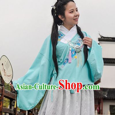 Ancient Chinese Clothing Dress Garment and Hair Accessories Complete Set for Women