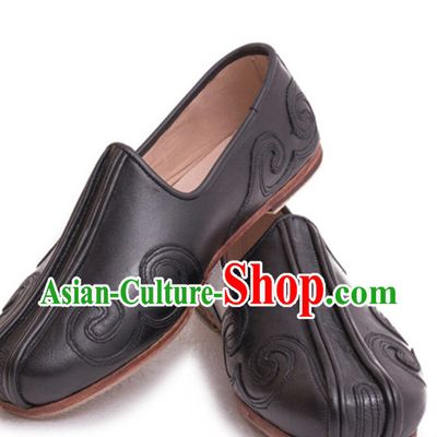 Top Chinese Classic Traditional Leather Auspicious Cloud Tai Chi Shoes Kung Fu Shoes Martial Arts Shoes for Men
