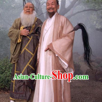 Chinese Ancient Male Taoist Costumes and Horsetail Whisk Complete Set