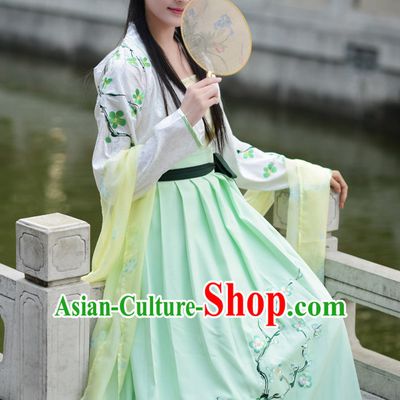 White Green Chinese Han Dynasty Clothing and Headdress Complete Set for Women