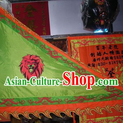 Traditional Chinese Lion Dance Dragon Dance Performance Troupe Big Triangle Banner Giant Flag