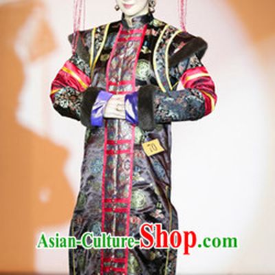 Qing Dynasty Chinese Imperial Palace Empress Garment and Hair Jewelry Complete Set for Women