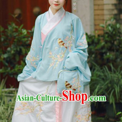 Traditional Chinese Ming Dynasty Blouse and Skirt Complete Set for Women