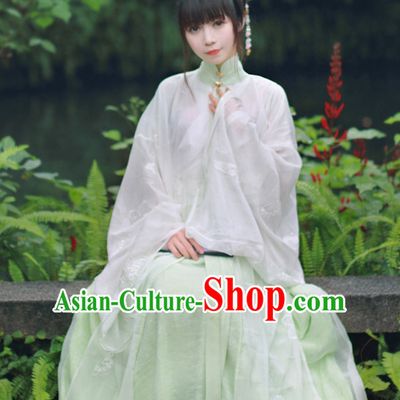 Traditional Chinese Ming Dynasty Noblewoman Blouse Skirt and Hair Jewelry Complete Set for Women