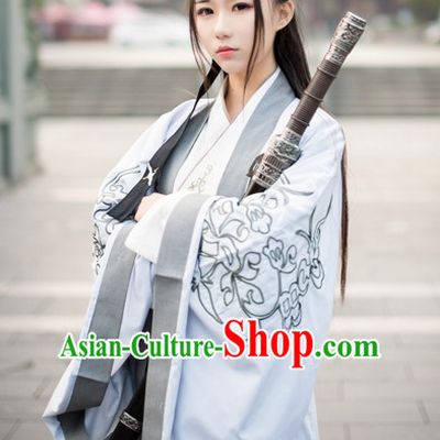 Traditional Chinese Ancient Han Dynasty Jiang Hu Swordswoman Costume Complete Set for Women