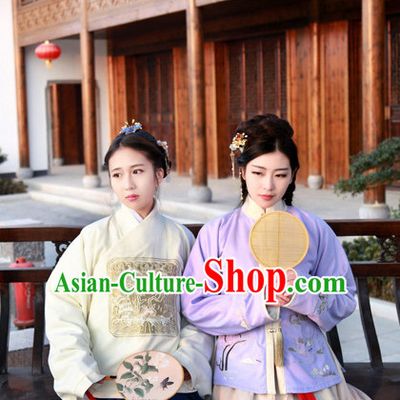 Traditional Chinese Ancient Ming Dynasty Lady Embroidered Clothing Complete Set for Women