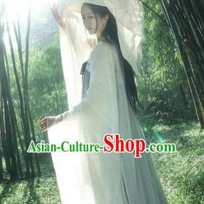 Ancient Chinese Tang Dynasty Style Skirt Clothing and Concial Straw Hat Complete Set for Women