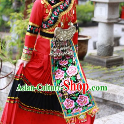 Chinese Ethnic Groups Wear Dresses Traditional Clothing for Women