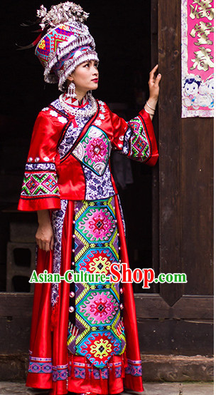 Chinese Ethnic Groups Wear Dresses Traditional Clothing for Women Chinese Ethnic Groups Wear Dresses Traditional Clothing for Women