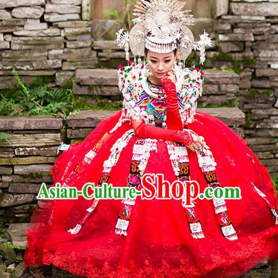 Chinese Hmong Girls Miao Nationality Ethnic Groups Wear Dresses Traditional Clothing for Women
