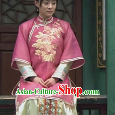 Qing Dynasty Imperial Clothing and Hair Accessories Complete Set for Women