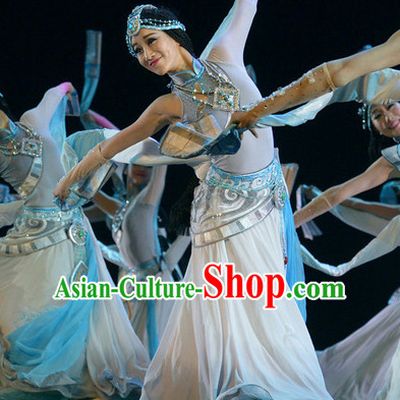 Chinese Traditional Stage Costumes Theater Costumes Professional Theater Costume for Women