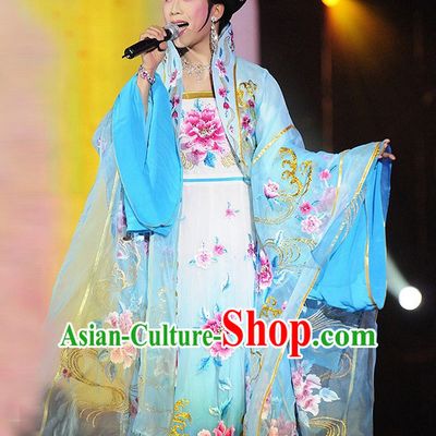 Chinese Ancient Women's Clothing _ Apparel Chinese Traditional Dress Theater and Reenactment Costumes and Hat Complete Set