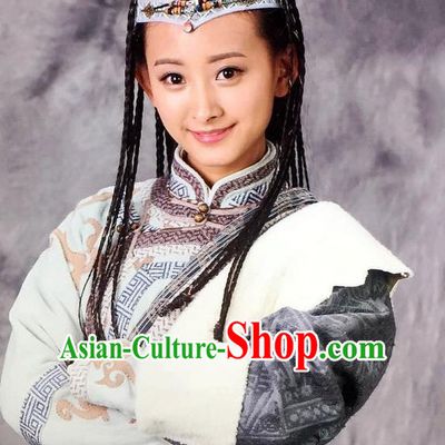 Chinese Ancient Swordswoman Female Heroine Costumes and Hair Ornaments Complete Set for Women