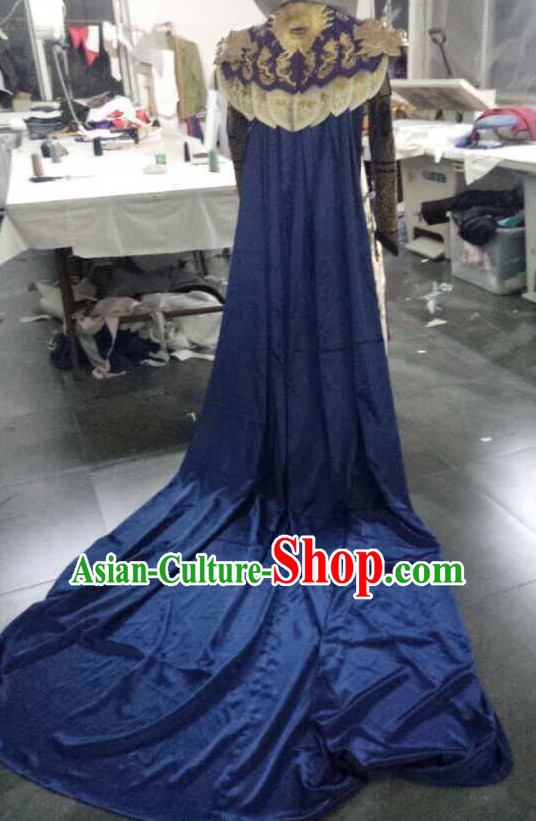 Opera Mask Bian Lian Opera Costume veil ethnic competition sexy silk fan parasol Chinese dancing costume banners Opera Mask Bian Lian Opera Costume veil ethnic competition sexy silk fan parasol Chinese dancing costume banners