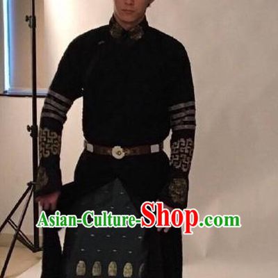 Qing Dynasty Manchu Chinese Aristocrat Clothing and Coronet Headwear Complete Set for Men