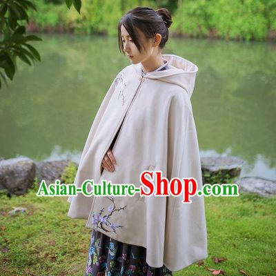 Traditional Classic Chinese Elegant Women Costume Hanfu Woolen Cloak, Restoring Ancient Embroider Plum Blossom Cape for Women