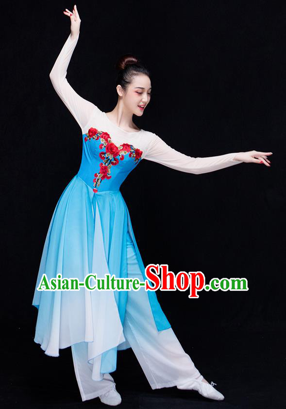 Traditional Chinese Yangge Fan Dancing Costume