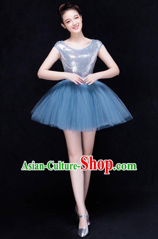Traditional Chinese Yangge Fan Dancing Costume Traditional Chinese Yangge Fan Dancing Costume