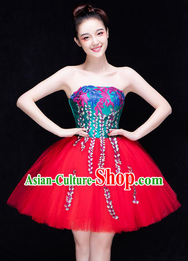 Traditional Chinese Yangge Fan Dancing Costume