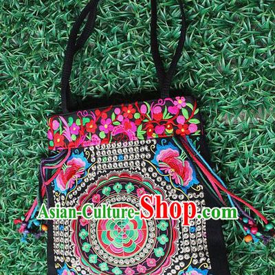 Traditional Chinese Miao Nationality Palace Handmade Single-Sided Embroidery Handbag Hmong Handmade Embroidery Canvas Single Shoulder Bags for Women