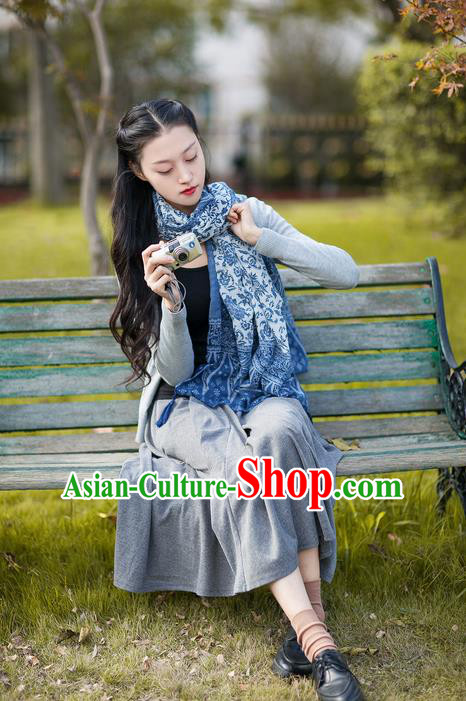 Traditional Classic White Silk Pajamas Heavy Lace Embroidery Evening Dress Restoring Garment Skirt Braces Skirt Traditional Classic White Silk Pajamas Heavy Lace Embroidery Evening Dress Restoring Garment Skirt Braces Skirt