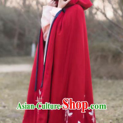 Traditional Chinese Ming Dynasty Young Lady Embroidered Butterfly Costume Red Cloak, Asian China Ancient Hanfu Long Mantle for Women