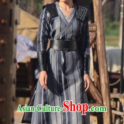 Traditional Chinese Northern and Southern Dynasties Swordswoman Costume, Asian China Ancient Female General Clothing