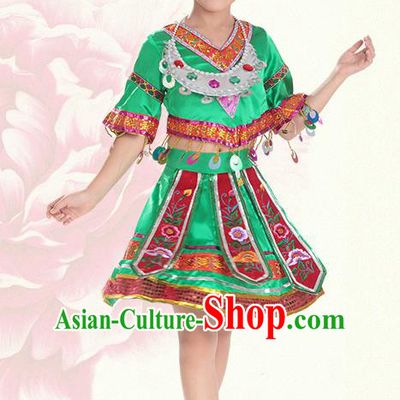 Traditional Chinese Miao Nationality Dance Costume, Hmong Children Folk Dance Ethnic Green Pleated Skirt Embroidery Clothing for Kids