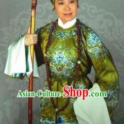 Traditional Chinese Peking Opera Old Women Costume Embroidered Robe, China Ancient Beijing Opera Pantaloon Green Clothing for Women