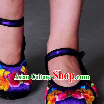 Traditional Chinese National Blue Cloth Shoes Embroidered Shoes, China Handmade Shoes Hanfu Embroidery Flower Shoes for Women