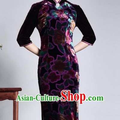 Traditional Ancient Chinese Young Lady Purple Velvet Two-piece Cheongsam, Republic of China Stand Collar Qipao Tang Suit Dress for Women