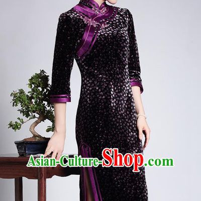 Traditional Ancient Chinese Young Lady Retro Stand Collar Purple Velvet Cheongsam Blouse, Asian Republic of China Qipao Tang Suit Upper Outer Garment for Women
