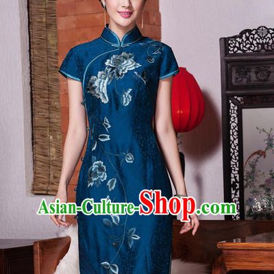 Top Grade Asian Republic of China Plated Buttons Embroidered Cheongsam, Traditional Chinese Tang Suit Qipao Dress for Women
