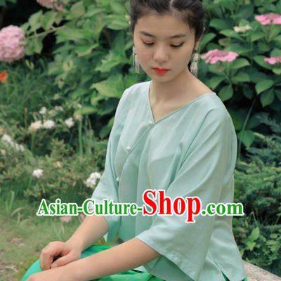 Asian China National Costume Slant Opening Green Silk Hanfu Blouse, Traditional Chinese Tang Suit Cheongsam Shirts Upper Outer Garment Clothing for Women