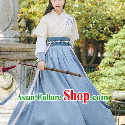 Asian China Han Dynasty Swordswoman Embroidered Costume, Traditional Ancient Chinese Elegant Hanfu Clothing for Women