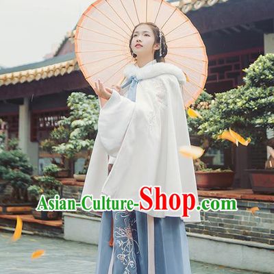 Asian China Ming Dynasty Palace Lady Costume Embroidered Cloak, Traditional Ancient Chinese Princess Elegant Hanfu Mantle for Women