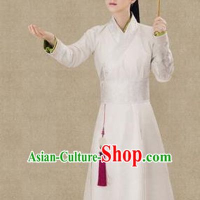 Traditional Ancient Chinese Swordswoman Costume, Chinese Ming Dynasty Young Lady Embroidered Clothing for Women