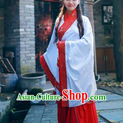 Traditional Chinese Ancient Palace Lady Costume White Embroidered Curve Bottom, Asian China Han Dynasty Imperial Concubine Hanfu Dress Clothing for Women