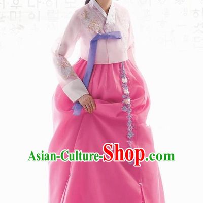 Traditional Korean Costumes Bride Formal Attire Ceremonial Pink Blouse and Full Dress, Korea Hanbok Court Embroidered Wedding Clothing for Women