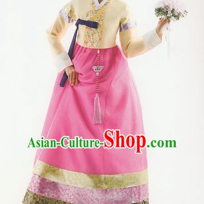 Traditional Korean Costumes Bride Formal Attire Ceremonial Yellow Blouse and Full Dress, Korea Hanbok Court Embroidered Wedding Clothing for Women