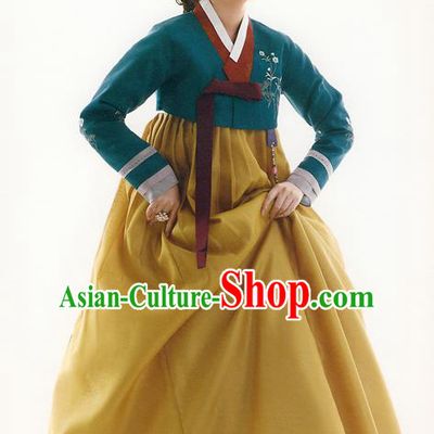 Traditional Korean Costumes Bride Formal Attire Ceremonial Green Blouse and Yellow Dress, Korea Hanbok Court Embroidered Clothing for Women